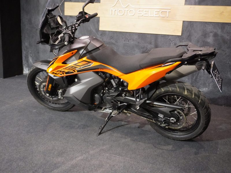 KTM 890 ADVENTURE