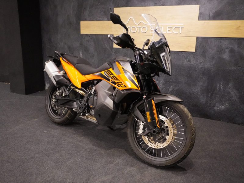 KTM 890 ADVENTURE